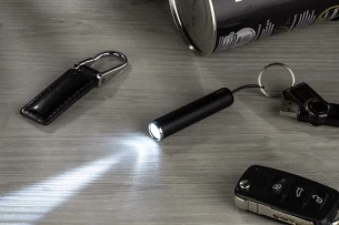 IGNI lukturītis - Melns