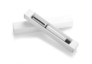 RIO lodīšu pildspalva korpusā - balta